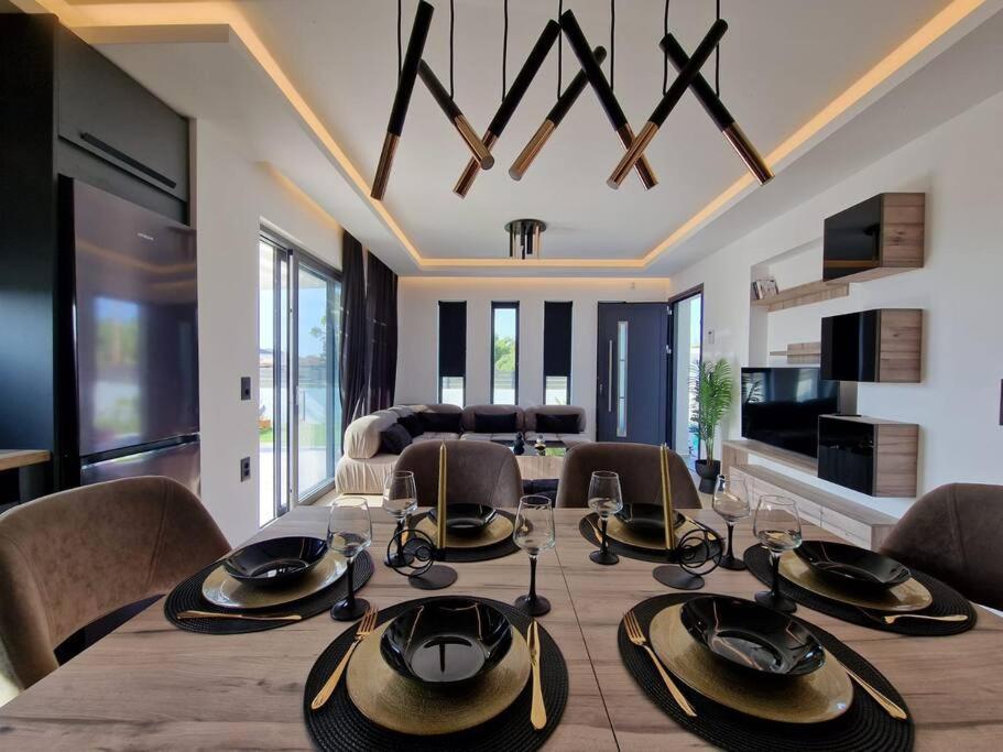 Gleandra Villa